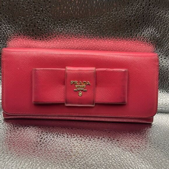 Prada Bow Front Logo Continental Long Wallet Hot Pink Leather Preppy Barbiecore - Picture 1 of 13
